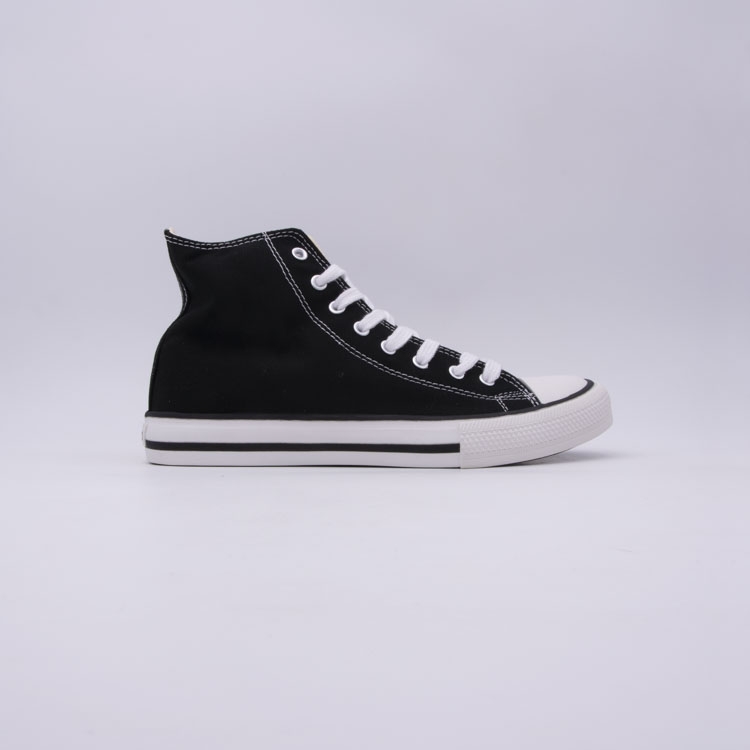 VICTORIA 106500 (NOIR)